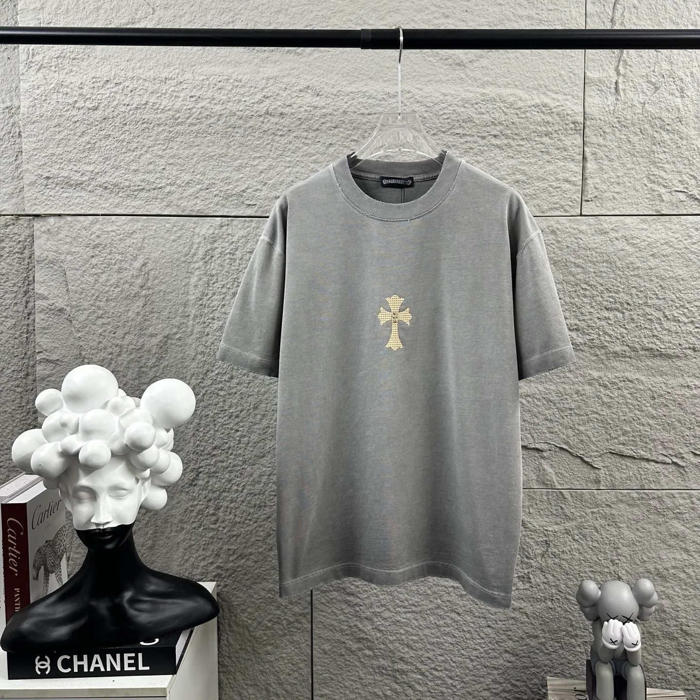 CH 2025 New Arrival + +Silver T Same Style Size：S M L XL XXL ：